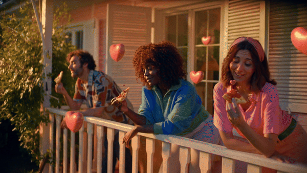 Dominoes Love - Not to Scale